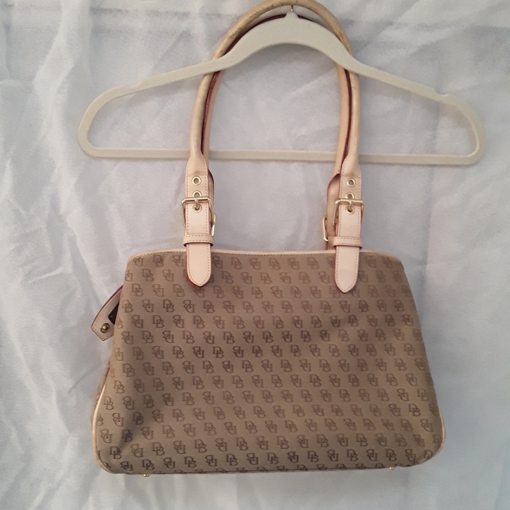 Purse - Picture 2 of 2